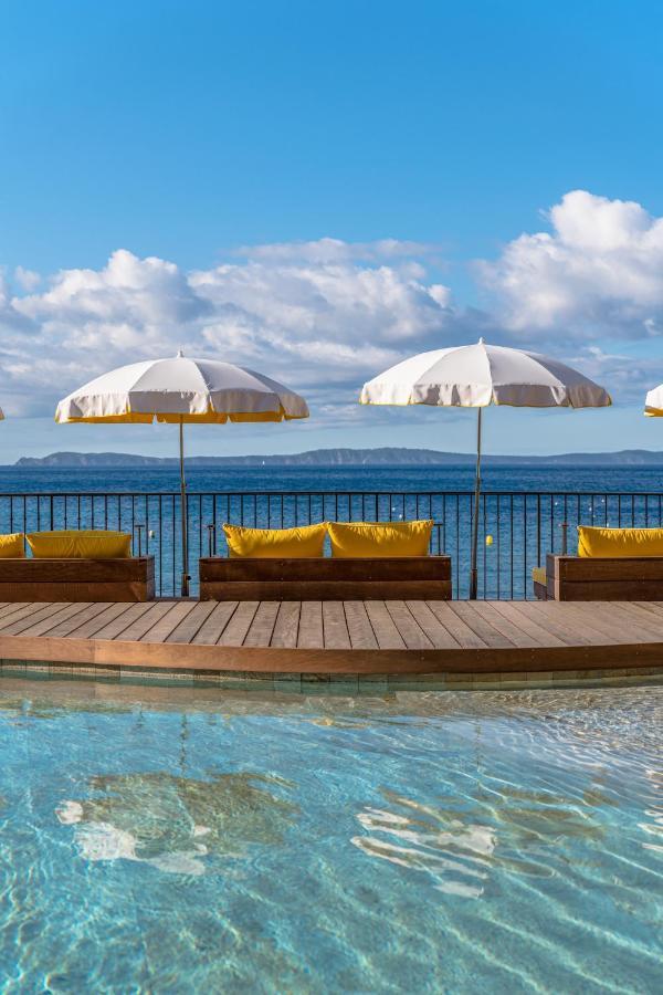 Hôtel Le Bailli De Suffren Le Le Rayol-Canadel-sur-Mer Exterior foto